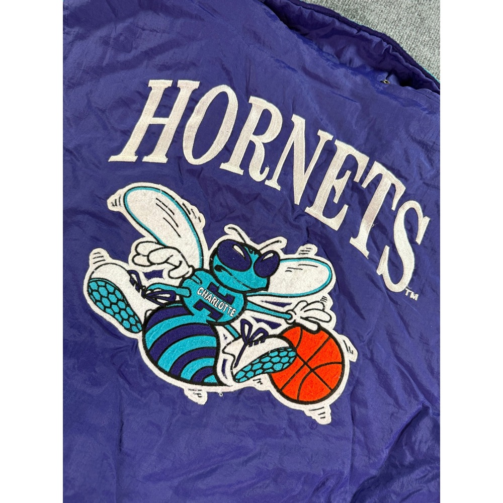 Vintage Nutmeg Charlotte Hornets 1/2 Zip Jacket Mens Large Teal Purple 90s NBA - Picture 16 of 16